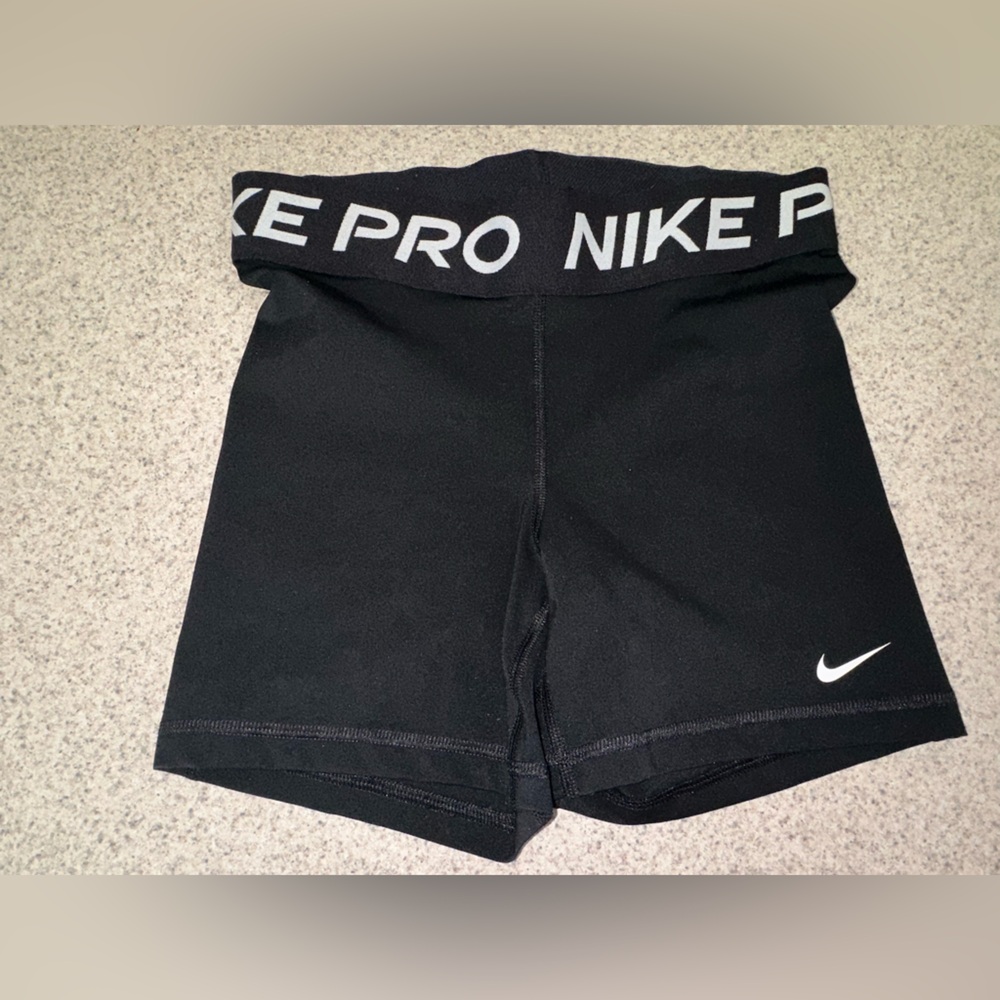 Nike Pro Dri-Fit Black Athletic Elastic Shorts